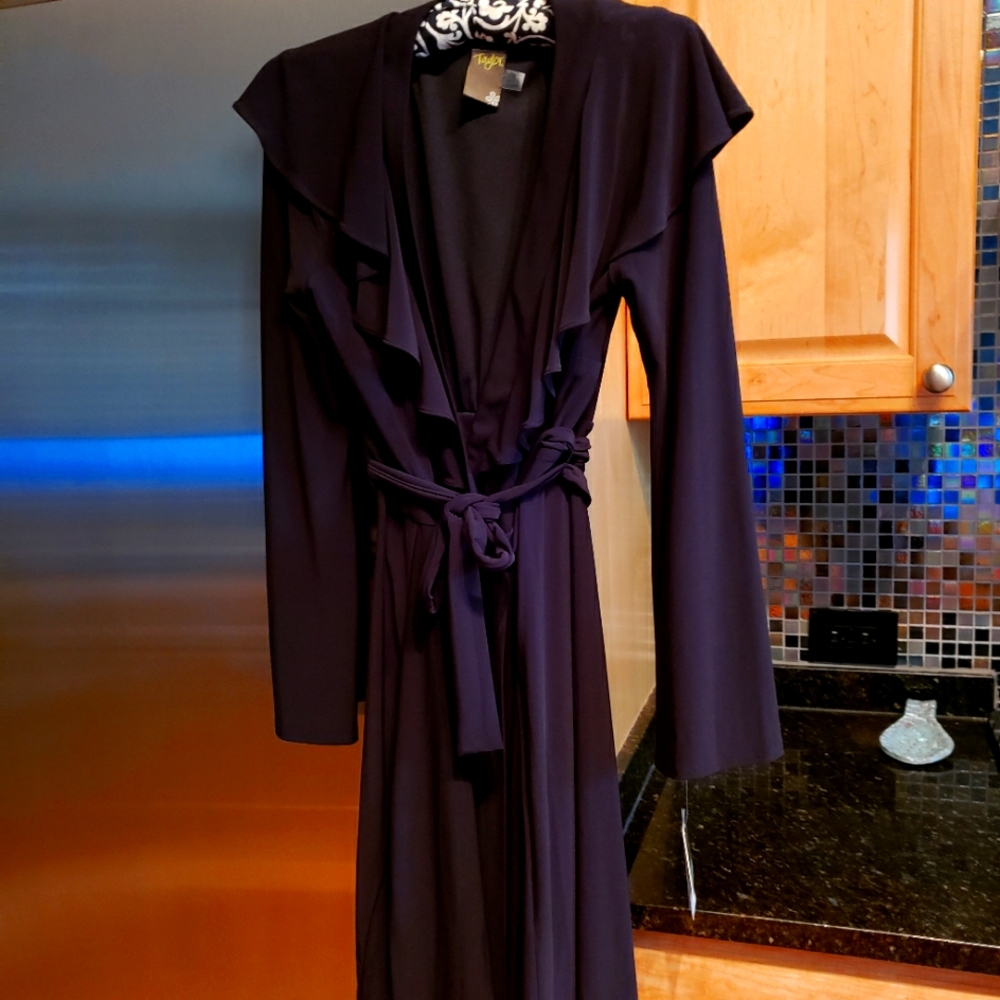 Dress..size 8 Taylor..polyester, spandex..
